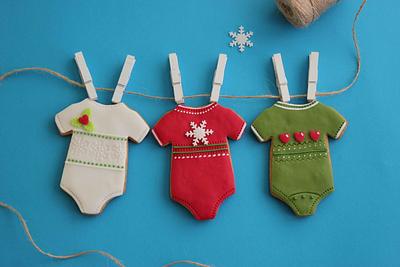 Christmas baby vest cookies - Cake by Bubolinkata