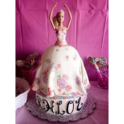 Barbie dress cake - Cake by Emsspecialtydesserts