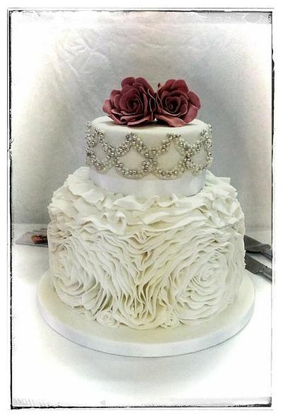 jEWELS AND FRILLS  - Cake by Brooke
