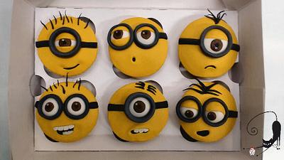 simple minions - Cake by Artym 