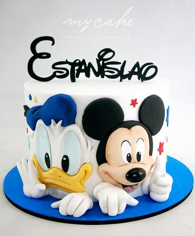 Mickey Mouse - Cake by Natalia Casaballe