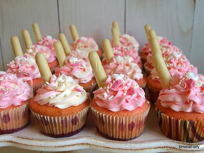 'Pink Heals' fundraiser cupcakes - Cake by Sweet Dreams by Heba 