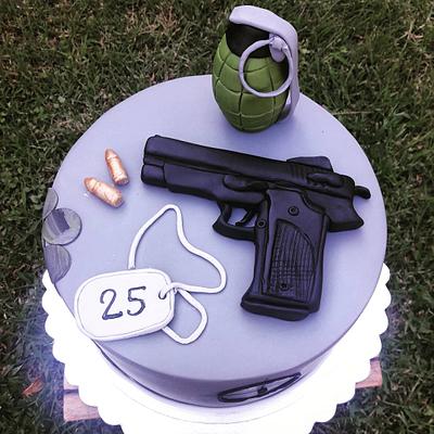 Military cake - Cake by Torte Panda