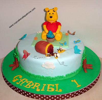 Winnie The Pooh Cake - Cake by Cupcake Cafe Palmira