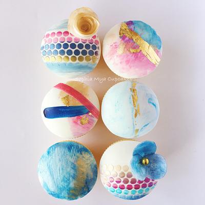 Abstract Art Cupcakes - Cake by Sophia Mya Cupcakes (Nanvah Nina Michael)