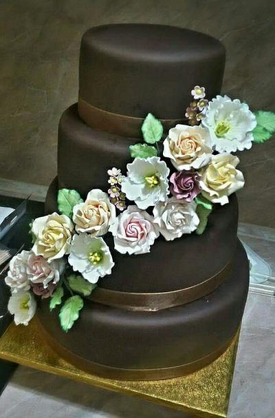 Chocolate, chocolate and again chocolate wedding cake  - Cake by Alegria