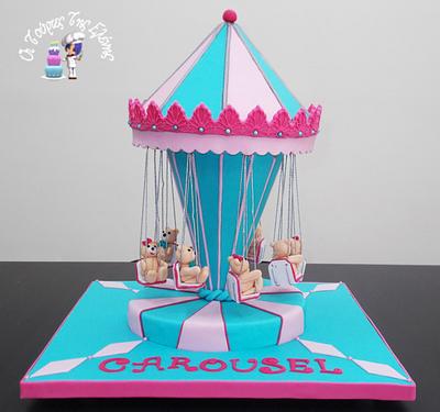 Carousel : mechanical rotating carousel - Cake by Moustoula Eleni (Alchemists of cakes)