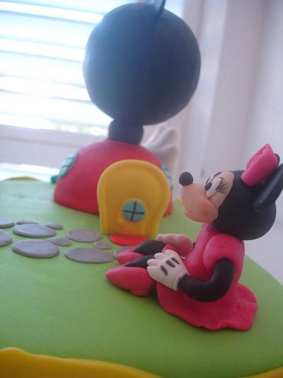House of mickey Mouse - Cake by Vera Santos