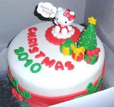 Hello kitty Christmas. . - Cake by piescakesnpastries
