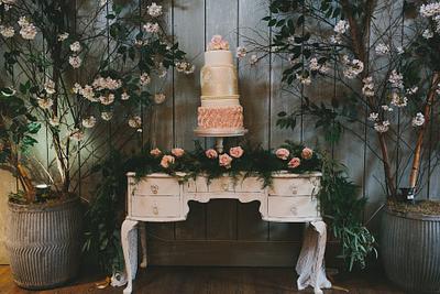 Wedding cake by The Little Cupcakery - Cake by TLC