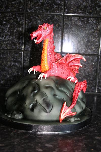 Dragon - Cake by Carole Wynne