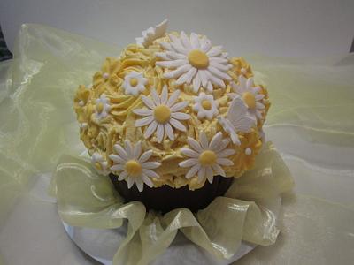 Roses and Daisies Giant Cupcake - Cake by Michelle
