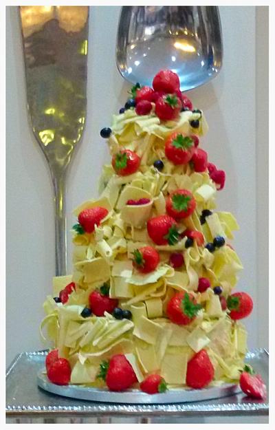 White chocolate and summer fruits wedding cake  - Cake by Dawn Wells