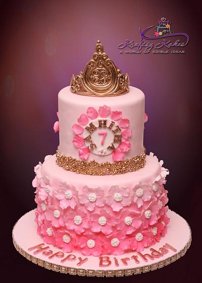 Tiara Cake - Cake by Kraftsy Kakes (Sri)