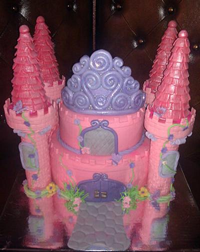Castle Cake - Cake by Cakery Creation Liz Huber