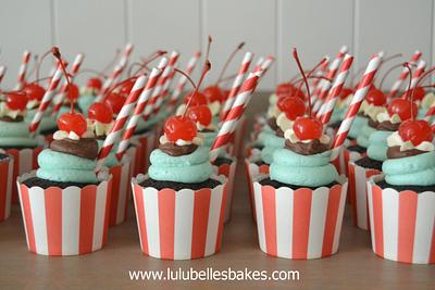 Milkshake cupcakes - Cake by Lulubelle's Bakes