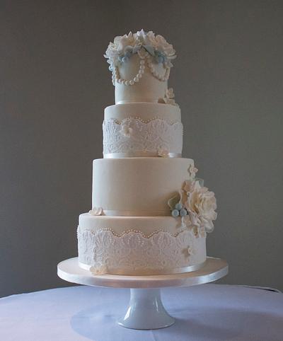 Vintage Inspired Wedding - Cake by The Buttercream Pantry