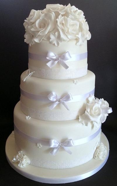 White Wedding - Cake by Chocomoo