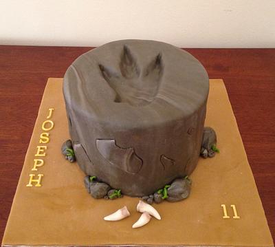 Dinosaur imprint - Cake by Canoodle Cake Company