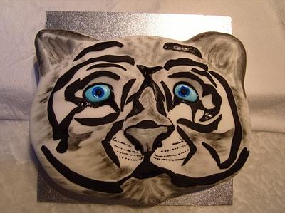 Tigress - Cake by Niknoknoos Cakery