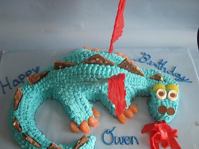 Dragon - Cake by Kara Griffin