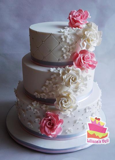 Wedding cake - Cake by Liliana Vega