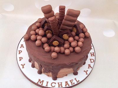 Chocolate Explosion cake - Cake by Yvonne Beesley