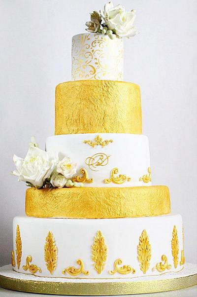 Royal Wedding Cake  - Cake by Maria Magrat