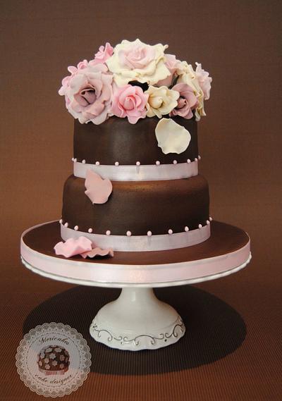Romantic roses wedding cake - Cake by Mericakes