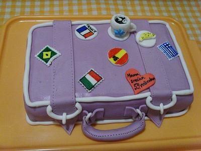 Suitcase - Cake by Ana