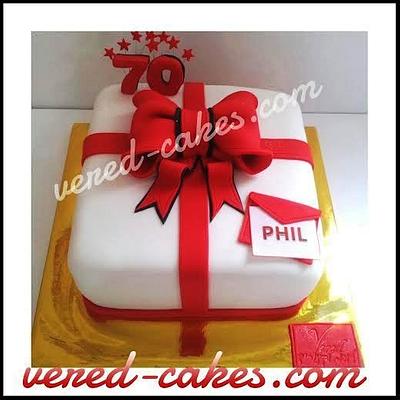 A birthday gift cake - Cake by veredcakes