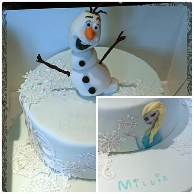 Do you want to build a snowman???  - Cake by Divine Bakes