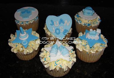 BOY BABYSHOWER CUPCAKES - Cake by Itsy Bitsy Cakes