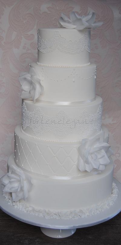 All White Wedding Cake with Cake Lace & Wafer Paper Flowers - Cake by Torteneleganz