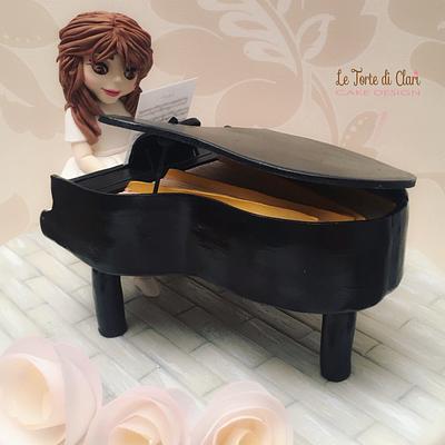 The little pianist - Cake by Rita Cannova