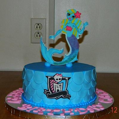 Monster High's Lagoona Blue. - Cake by Maureen