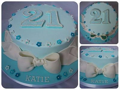 Lace detail 21 - Cake by Jan