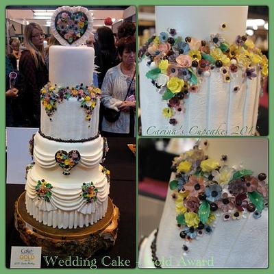 Gold award winning wedding cake - capi de monte china flower inspired - Cake by Carina bentley
