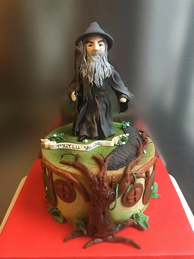 Gandalf on Hobbit's house - Cake by Pinar Aran