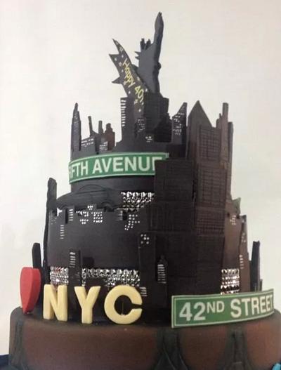 New York, New York - Cake by Lesi Lambert - Lambert Academy of Sugar Craft