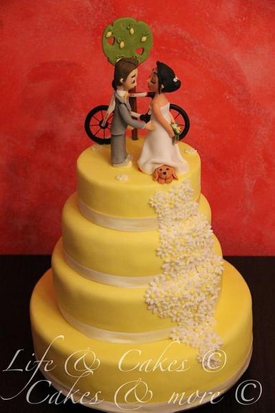 Lemon and daisy wedding cake - Cake by Elli & Mary