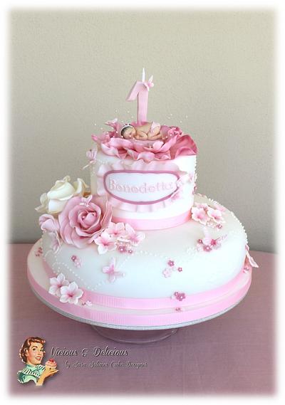 Sweet petals cake - Cake by Sara Solimes Party solutions