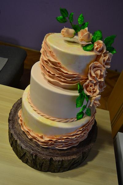 Ruffle wedding cake - Cake by Zaklina