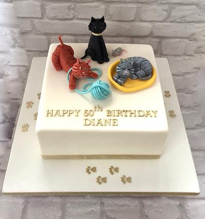 Trio of Cats - Cake by Canoodle Cake Company