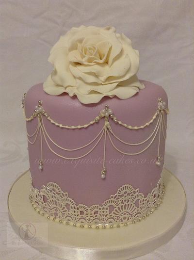 Sarah's cake - Cake by Natalie Wells