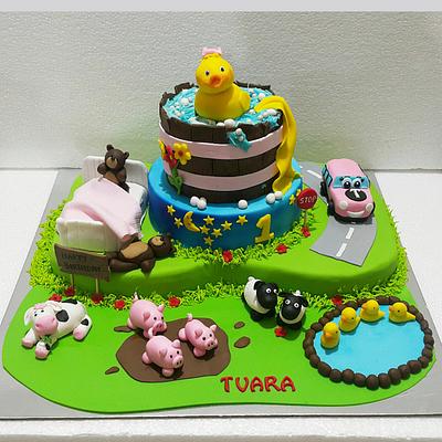 Nursery rhyme fun - Cake by Urvi Zaveri 