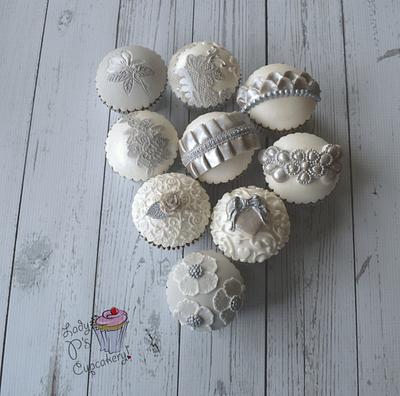 Silver, Grey & White Cupcakes - Cake by Lady P's Cupcakery