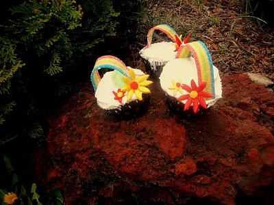 Rainbow Cupcakes - Cake by Delectable Dezzerts by Amina