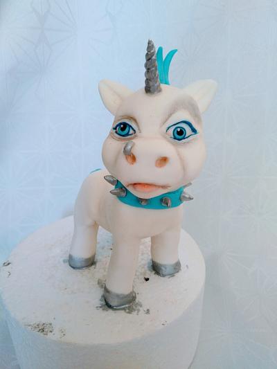 Unicorn cake topper - Cake by Petra