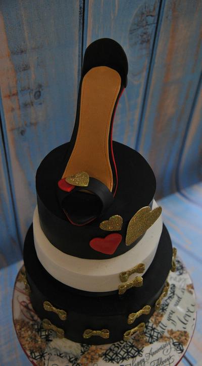 Louboutin fashionista birthday cake - Cake by Sweet Factory 